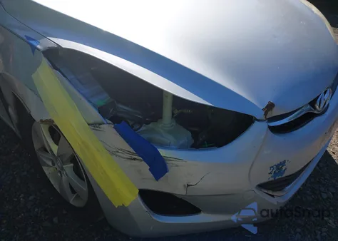 2013 Hyundai Elantra Gls z USA, uszkodzony, nr VIN 5NPDH4AE1DH257091